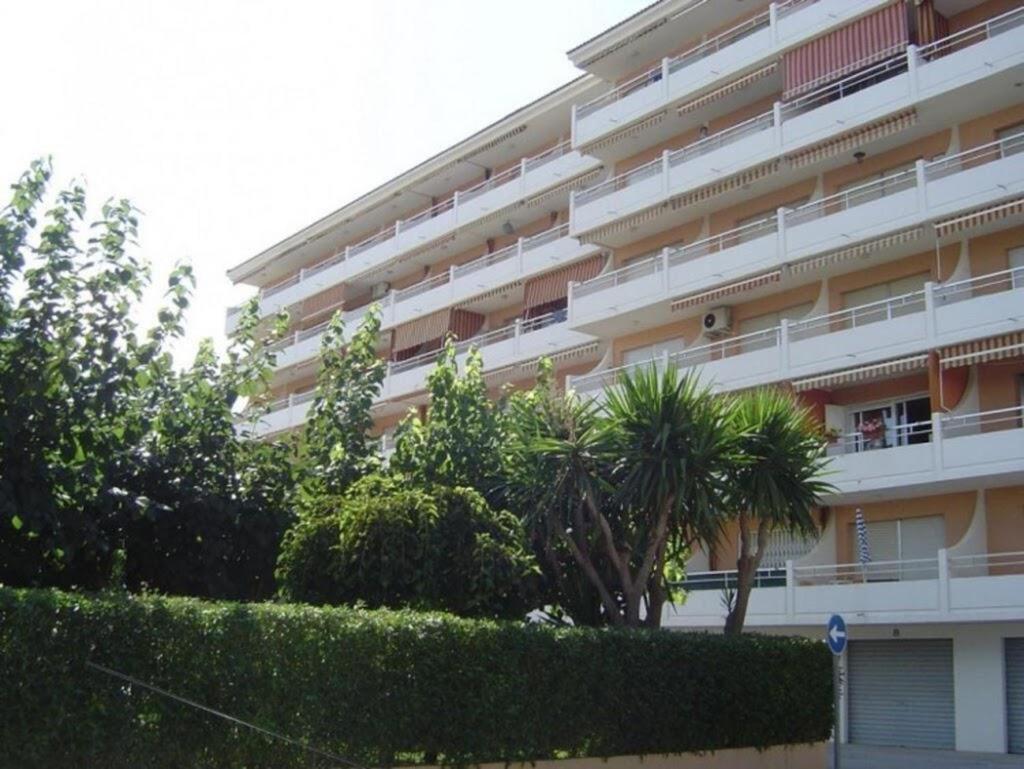 Apartment Tipo Estudio A 50m Del Mar, 4 Personas *